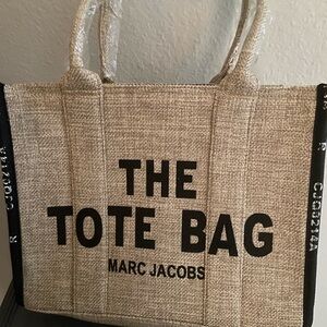 Marc Jacob’s Tote small handbag